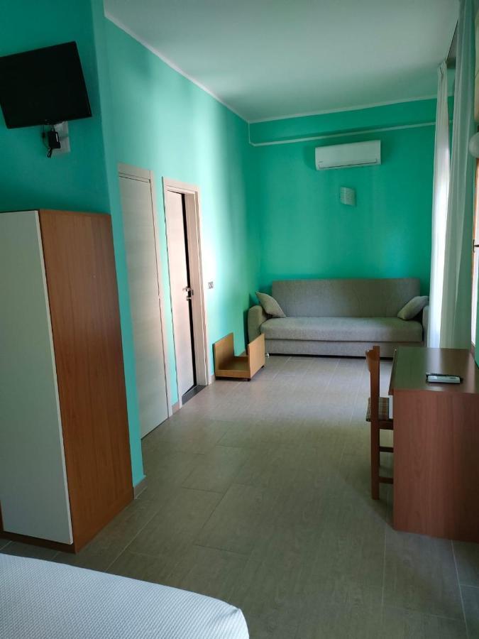 Albergo La Primula Chianciano Terme Bagian luar foto
