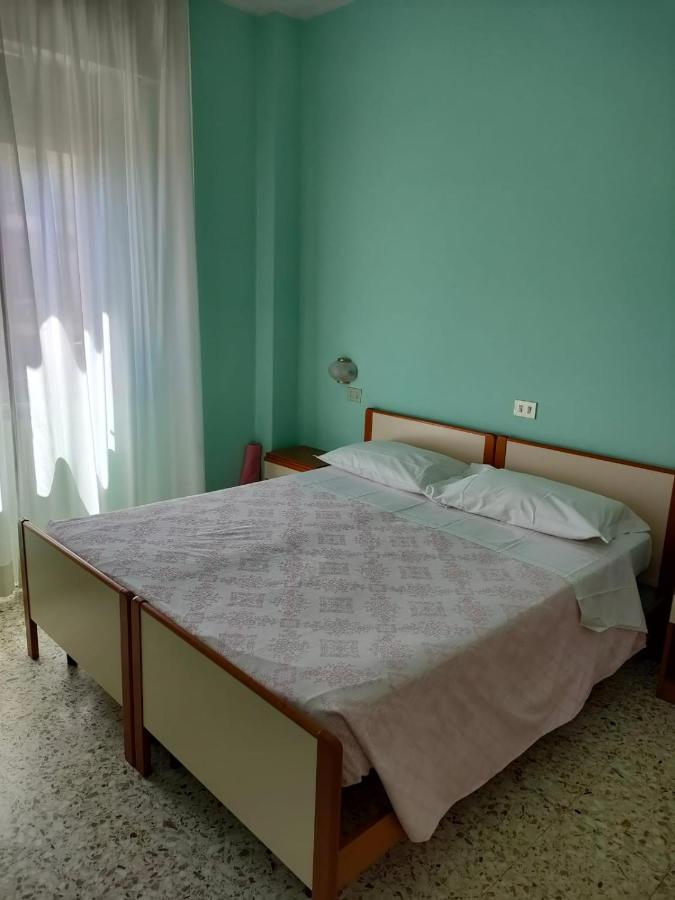 Albergo La Primula Chianciano Terme Bagian luar foto